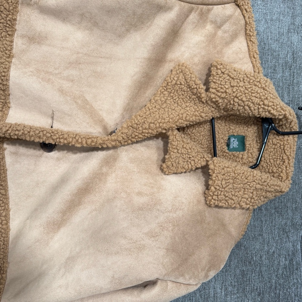 Wild Fable Tan and Brown Sherpa Jacket Cozy Fleece Outerwear
